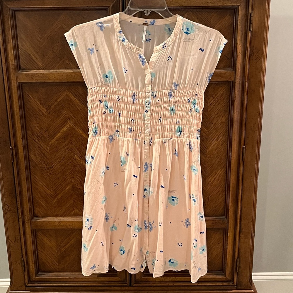 Free People Pale pink floral Babydoll Dress Medium